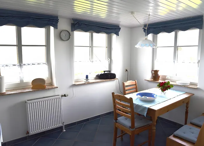 Tammwarfthuus Lägenhet *